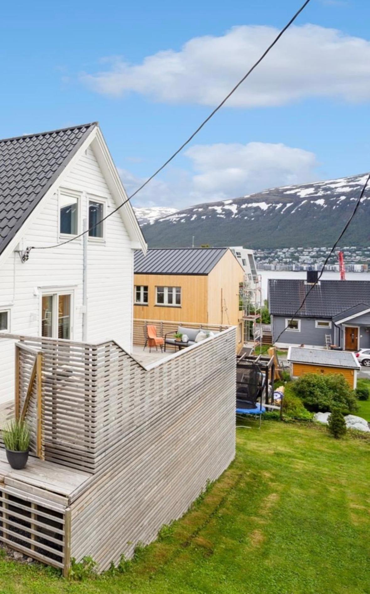 Aurora Garden Apartment Tromso Ngoại thất bức ảnh